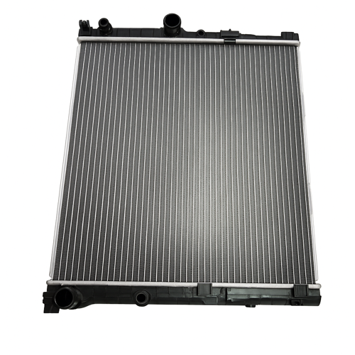 Radiator OE 17118743665
