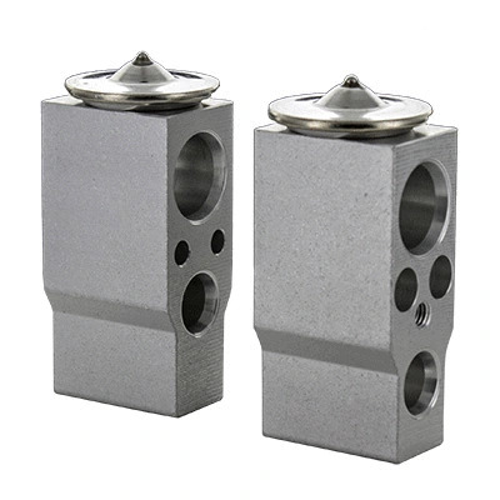 Expansion valve OE 8W0820679